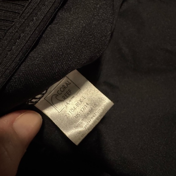 Black Ribbed bikini top - Picture 6 of 6